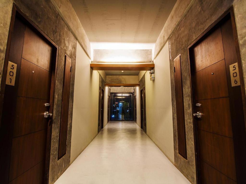 B2 Thippanate Boutique & Budget Hotel Чіангмай Екстер'єр фото