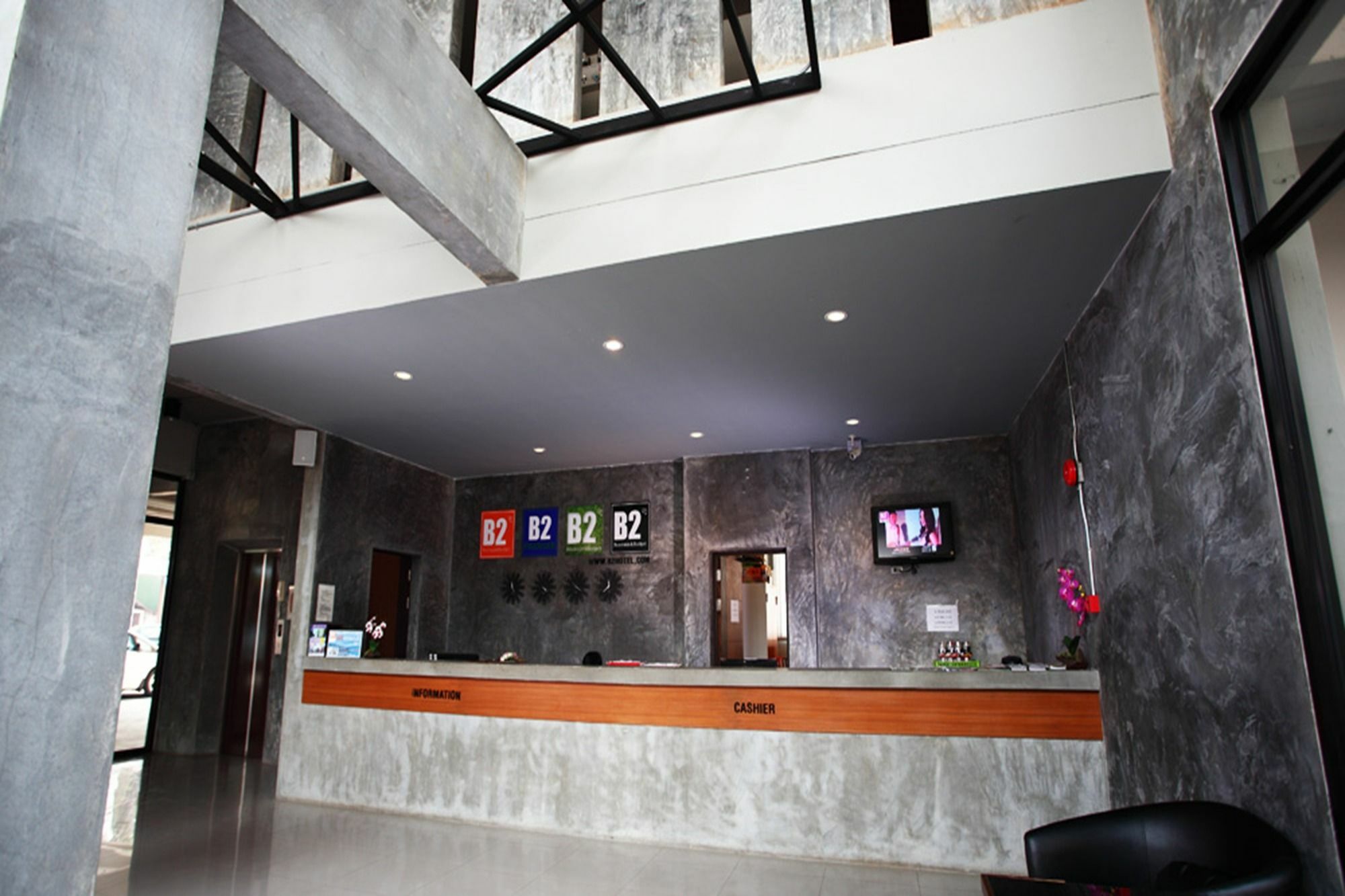 B2 Thippanate Boutique & Budget Hotel Чіангмай Екстер'єр фото